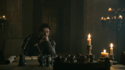 extant_GameOfThrones_3x04-KissedByFire_2334