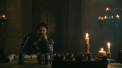 extant_GameOfThrones_3x04-KissedByFire_2335