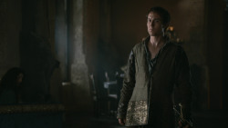 extant_GameOfThrones_3x04-KissedByFire_2336