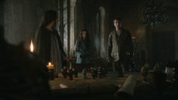 extant_GameOfThrones_3x04-KissedByFire_2439