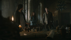 extant_GameOfThrones_3x04-KissedByFire_2440