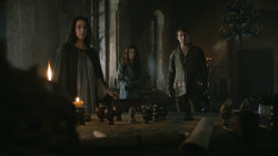 extant_GameOfThrones_3x04-KissedByFire_2441