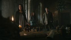extant_GameOfThrones_3x04-KissedByFire_2442