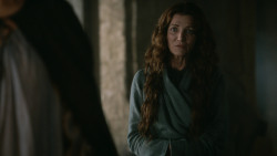 extant_GameOfThrones_3x04-KissedByFire_2455