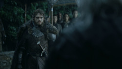 extant_GameOfThrones_3x04-KissedByFire_2477