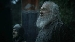 extant_GameOfThrones_3x04-KissedByFire_2486