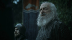 extant_GameOfThrones_3x04-KissedByFire_2489