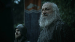 extant_GameOfThrones_3x04-KissedByFire_2491