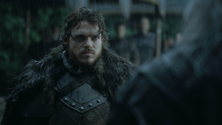 extant_GameOfThrones_3x04-KissedByFire_2511