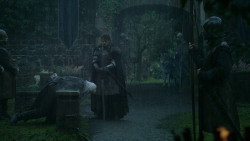 extant_GameOfThrones_3x04-KissedByFire_2551