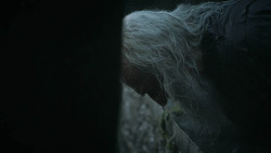 extant_GameOfThrones_3x04-KissedByFire_2562
