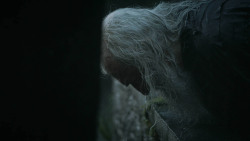 extant_GameOfThrones_3x04-KissedByFire_2566