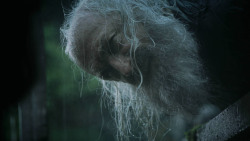 extant_GameOfThrones_3x04-KissedByFire_2575