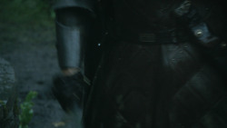 extant_GameOfThrones_3x04-KissedByFire_2590