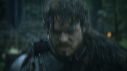 extant_GameOfThrones_3x04-KissedByFire_2596