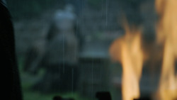 extant_GameOfThrones_3x04-KissedByFire_2605