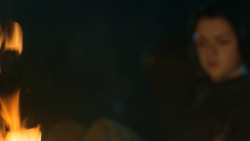 extant_GameOfThrones_3x04-KissedByFire_2619