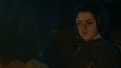 extant_GameOfThrones_3x04-KissedByFire_2633