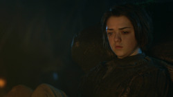 extant_GameOfThrones_3x04-KissedByFire_2640