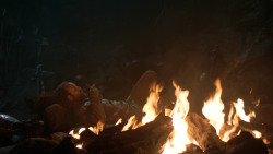 extant_GameOfThrones_3x04-KissedByFire_2642