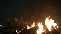 extant_GameOfThrones_3x04-KissedByFire_2643