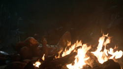 extant_GameOfThrones_3x04-KissedByFire_2644