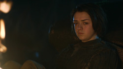 extant_GameOfThrones_3x04-KissedByFire_2697