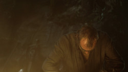 extant_GameOfThrones_3x04-KissedByFire_2723