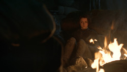 extant_GameOfThrones_3x04-KissedByFire_2726