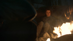 extant_GameOfThrones_3x04-KissedByFire_2727