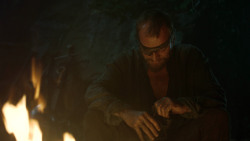 extant_GameOfThrones_3x04-KissedByFire_2736