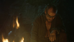 extant_GameOfThrones_3x04-KissedByFire_2738