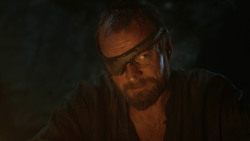 extant_GameOfThrones_3x04-KissedByFire_2768