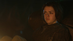 extant_GameOfThrones_3x04-KissedByFire_2783