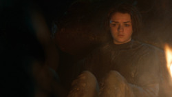 extant_GameOfThrones_3x04-KissedByFire_2805