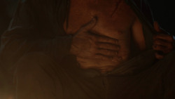 extant_GameOfThrones_3x04-KissedByFire_2811