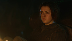 extant_GameOfThrones_3x04-KissedByFire_2838