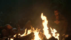 extant_GameOfThrones_3x04-KissedByFire_2850