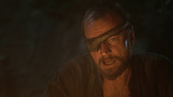 extant_GameOfThrones_3x04-KissedByFire_2863