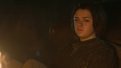 extant_GameOfThrones_3x04-KissedByFire_2864