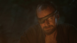 extant_GameOfThrones_3x04-KissedByFire_2882