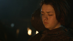 extant_GameOfThrones_3x04-KissedByFire_2911