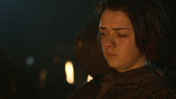 extant_GameOfThrones_3x04-KissedByFire_2914