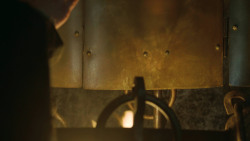 extant_GameOfThrones_3x04-KissedByFire_2944