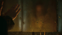 extant_GameOfThrones_3x04-KissedByFire_2947