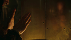 extant_GameOfThrones_3x04-KissedByFire_2954