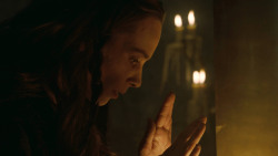 extant_GameOfThrones_3x04-KissedByFire_2961