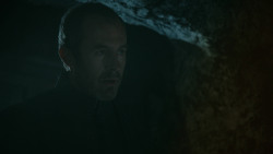 extant_GameOfThrones_3x04-KissedByFire_3016