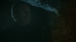 extant_GameOfThrones_3x04-KissedByFire_3017