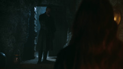 extant_GameOfThrones_3x04-KissedByFire_3025